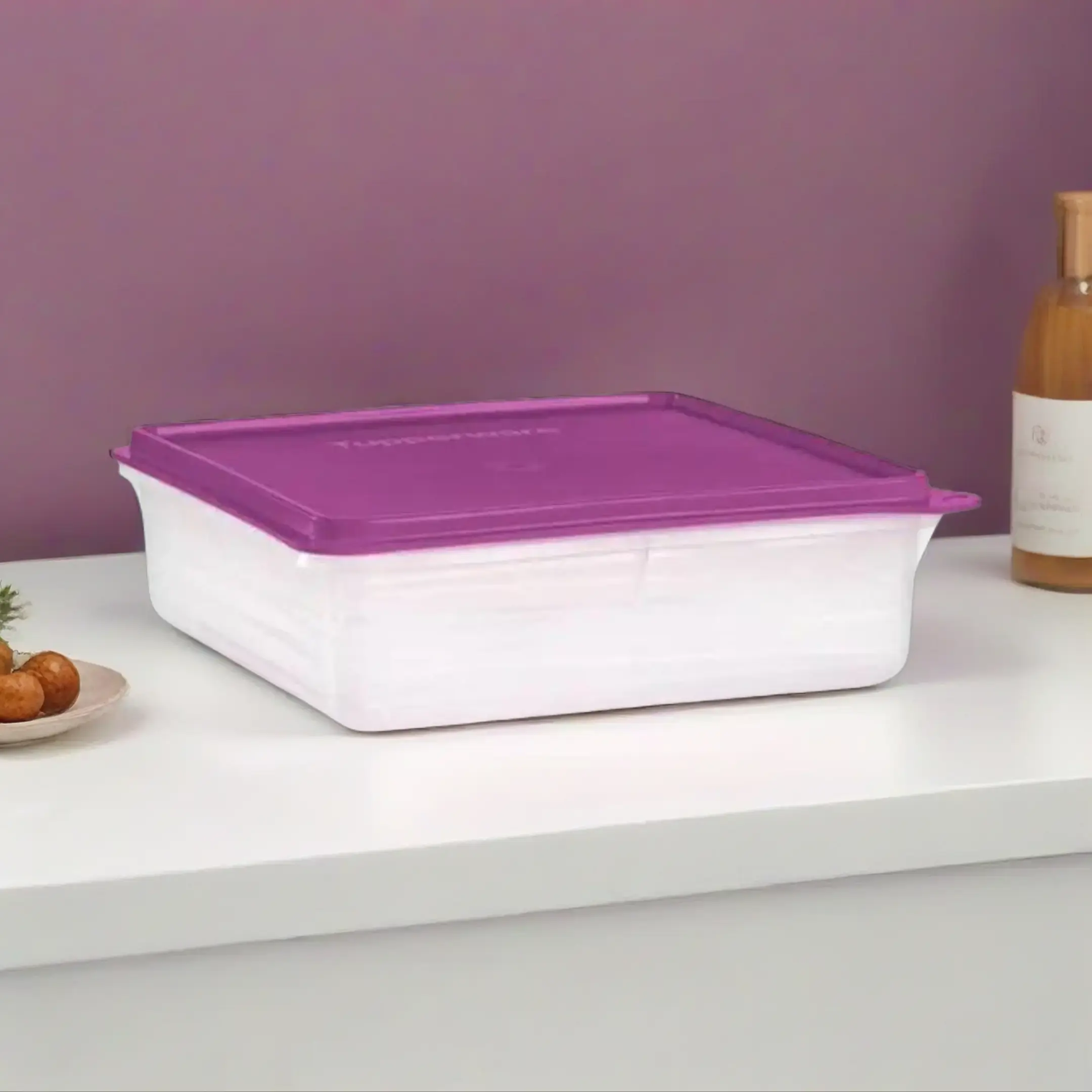 Snack Storage Container Cookies, cupcakes and more! Snack Storage Container Cookies, cupcakes and more!