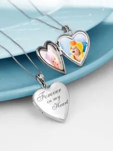 Stainless Steel Silver Color Heart Pattern Openable Round Photo Frame Pendant Necklace for Women, Elegant Jewelry Accessory, Memory Photo Pendant, Exquisite Jewelry Gift, Alloy Necklace