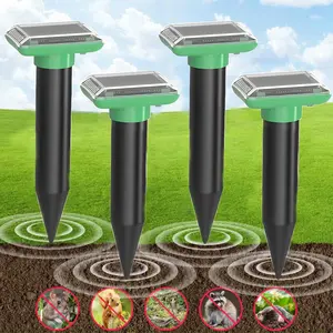 Solar-powered rodent repellent device - High-efficiency buzzing sound animal repellent device - Outdoor ground-mounted snake and rodent repellent device - Suitable for multiple scenarios - Rechargeable Repeller