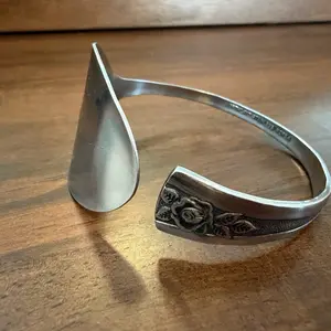 Northland Pasadena Rose Stainless Bracelet