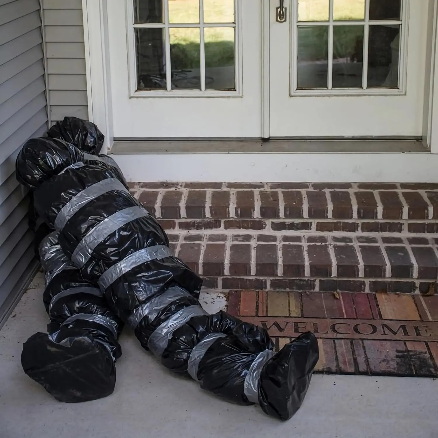 5ft Halloween Hanging Corpse Prop - Spooky Dead Body, Creepy Style Blow Up Ornament for Porch, Lawn