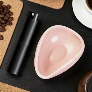 Coffee Bean Dosing Cup & Spray Bottle Kit for Espresso Bar, Ceramic Single Dose Tray, Static Reduction, Barista Accessories Set, Coffee Making Tool