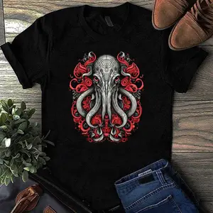 Gothic Cthulhu T-Shirt