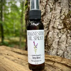 Magnesium Oil Spray - Sleep Blend | Magnesium Chloride, Lavender & Chamomile Therapeutic Essential Oils | Aromatherapy