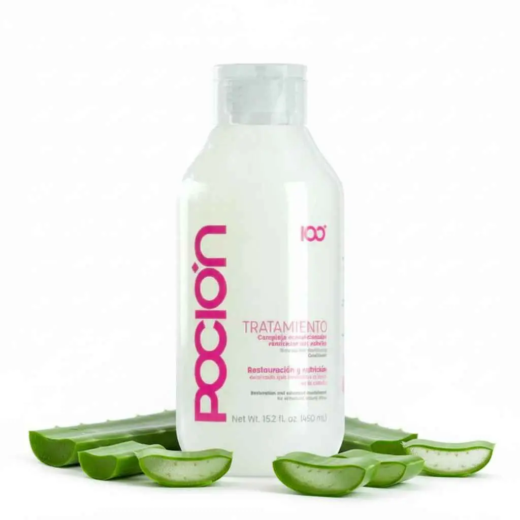 La poción Deep-Hydrating Water Base Liquid Conditioner, 100° Haircare Treatment with Moisturizer, Antifrizz Control, Soft Hair Result, for Any & All Hair Types, 450ml