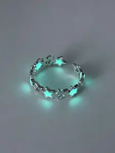 Night Glow Star Ring, Creative Glowing Pentagon Ring, Unisex Student Jewelry, Versatile Accessory, Elegant Alloy Chain Material, Night Glow Feature