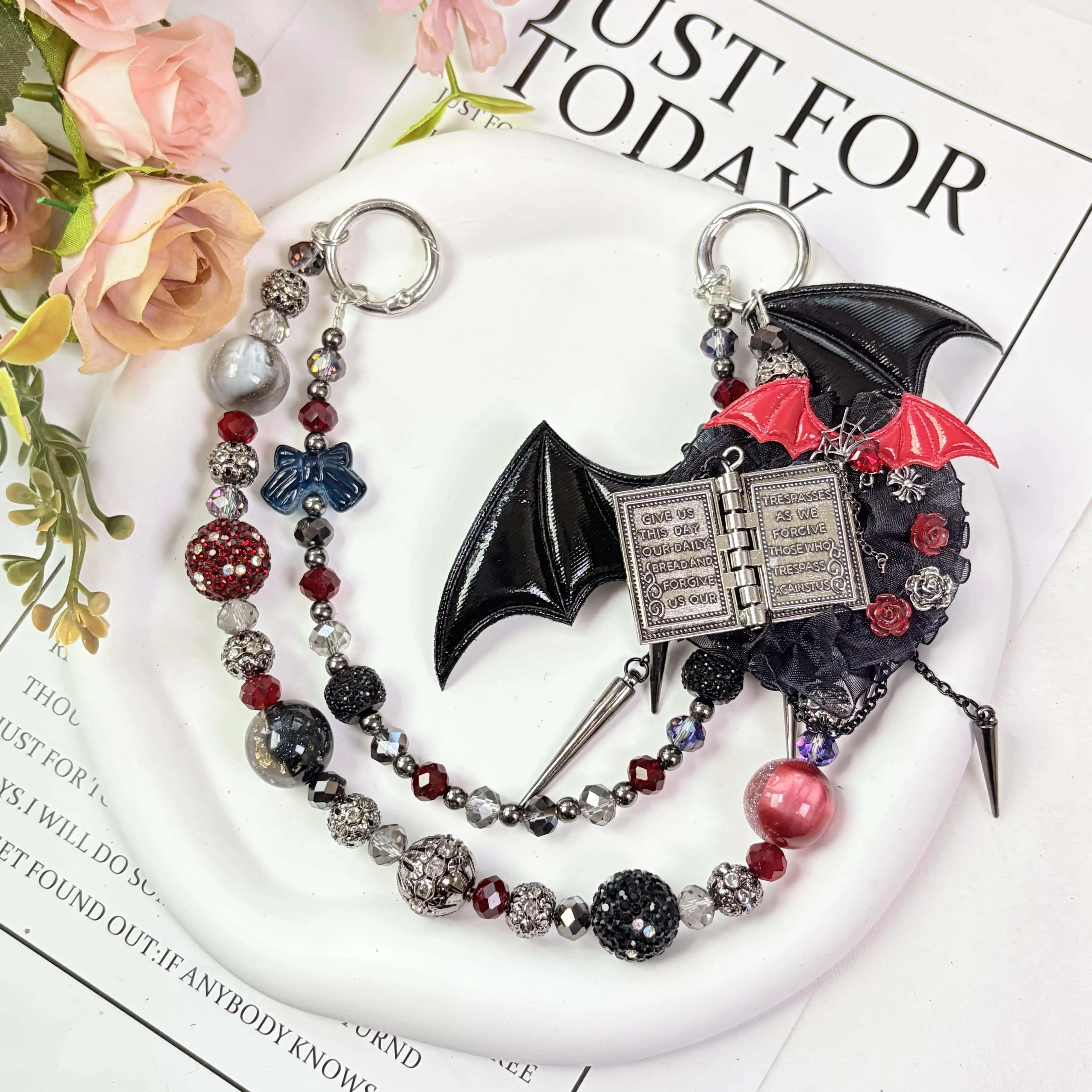 Vintage Style Bag Charm,Delicate Handbag Pendant Accessory for Women, Detachable Bag Charm,Pretty Holiday Gift,Ideal Birthday Gift for Girls & Women,Summervibes