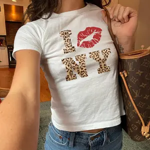 [Sale Up To 40%] Leopard Print New York Y2K Baby Tee, Trendy Shirt For Women, Gifts For Her