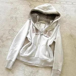 Women'S Clothing 2025 Summer Millennial Hot Girl Punk Medieval Vintage Gray Autumn And Winter Zipper Sweatshirt Jacket Fabric Fit  Hoodie Thick Long Sleeves Womenswear Winter Clothes Women