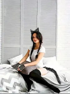 Animal Ears Headband Tail Set, 4-Piece Party Stage Decoration Performance Props, Includes Headband, Tail, Gloves