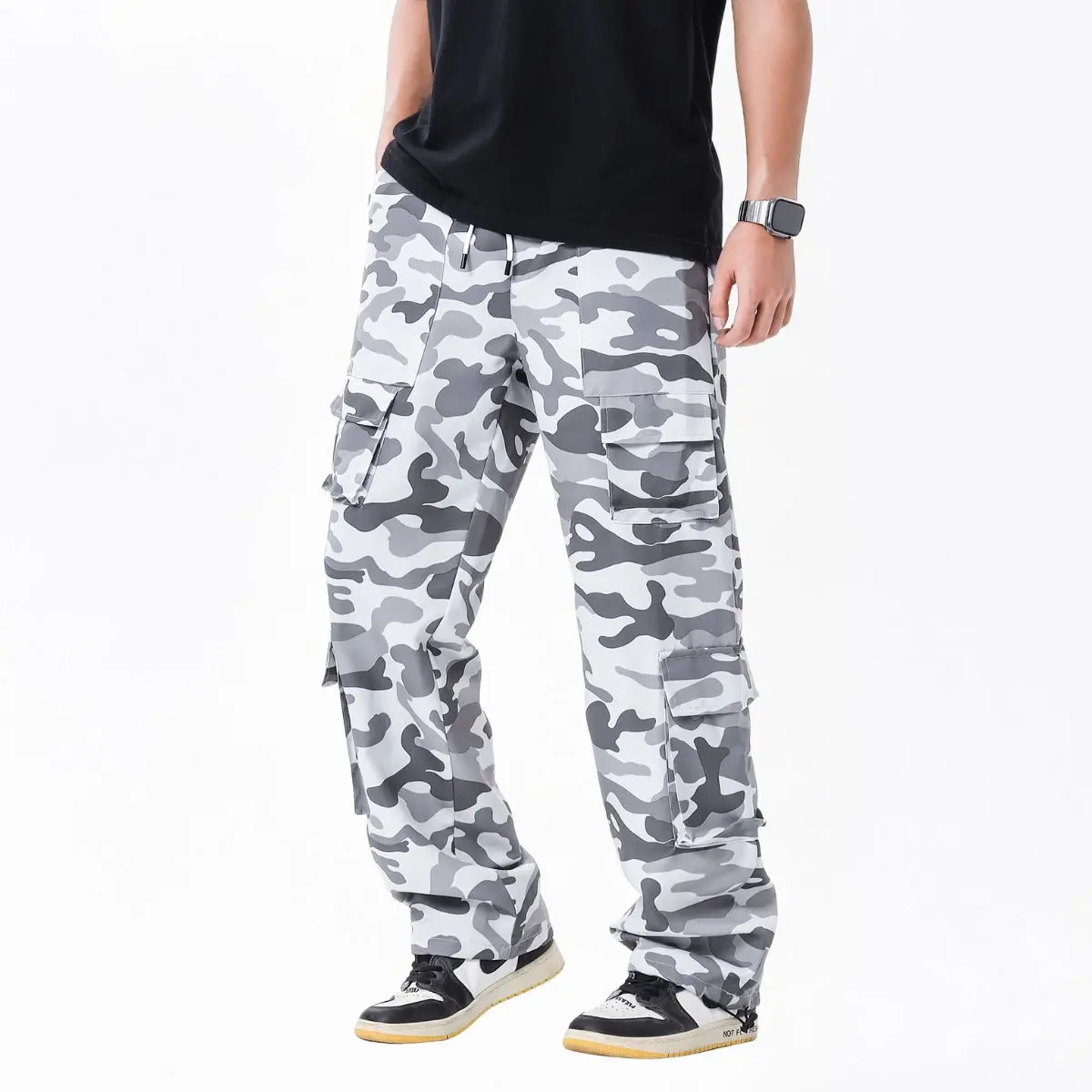 Men's Camouflage Cargo Pants - Stylish Polyester Casual Streetwear Pants with Multiple Pockets, Straight Cut, Fashion Versatile Casual Chic Functionality