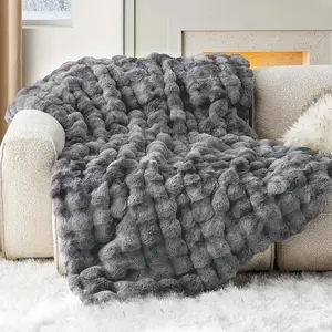 1Pc Cozy Faux Rabbit Fleece Blanket - Soft and Warm Blanket for Bedroom and Living Room