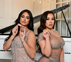 PhilaKota Luxe Lip Oil