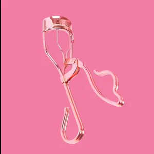 Beauty Creations Rose Gold Eyelash Curler, Professional Eyelash Curlers for Makeup Application