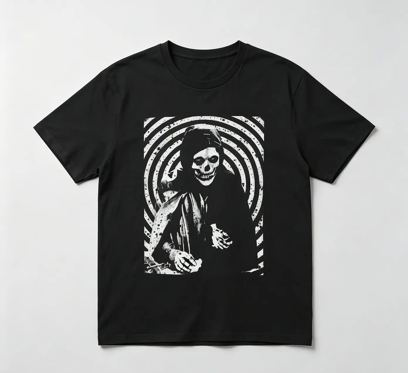 Unisex Crimson Ghost Vintage Horror-Punk Graphic T-Shirt, Misfits-Inspired Goth Band Tee, Horror-Fan Gift, Available in Short-Sleeve, Long-Sleeve & Hoodie Styles Punk Style Streetwear Goth Style