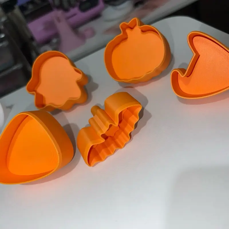 Halloween Cake Pop Cutters (5 poppers)