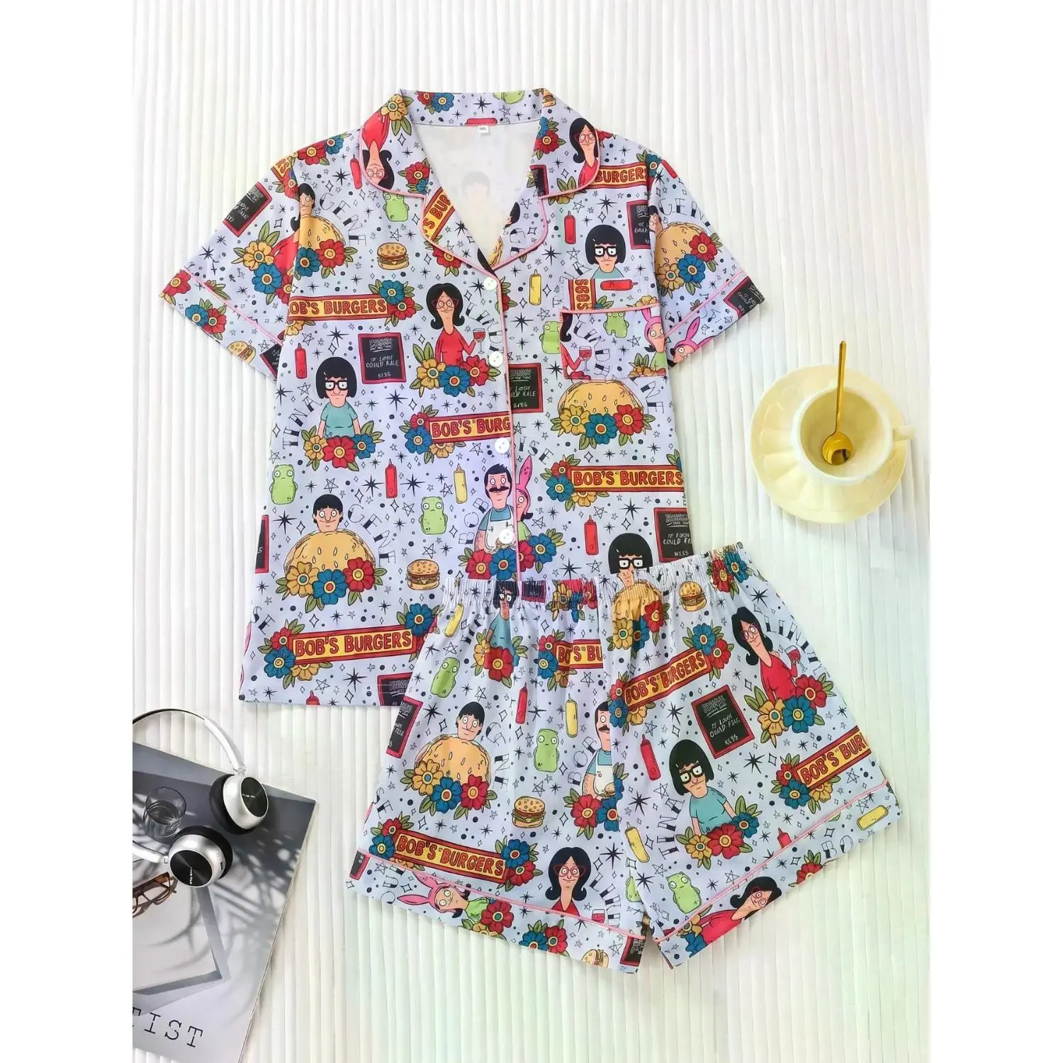 Women's Cartoon Print Pajama Set, Short Sleeve Top with Button Collar, Cozy Loose Shorts, Casual Fashion Sleepwear, Lounge Set