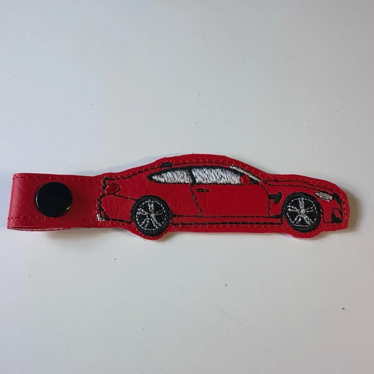 M4 Leather Car Keychain with Keyring - Perfect for Car Enthusiasts