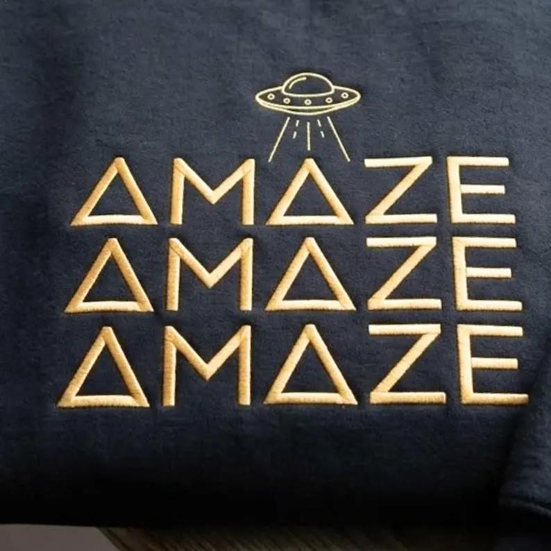 Embroidered Amaze Amaze Amaze Sweatshirt, Project Hail Mary Rocky Inspired Sci Fi Men T-Shirt Crewneck Sweater,Sci-Fi Alien Inspired Crewneck with UFO Graphic, Minimalist Space Aesthetic Pullover, Cozy Unisex Nerd Sweater Gift for Book Lovers