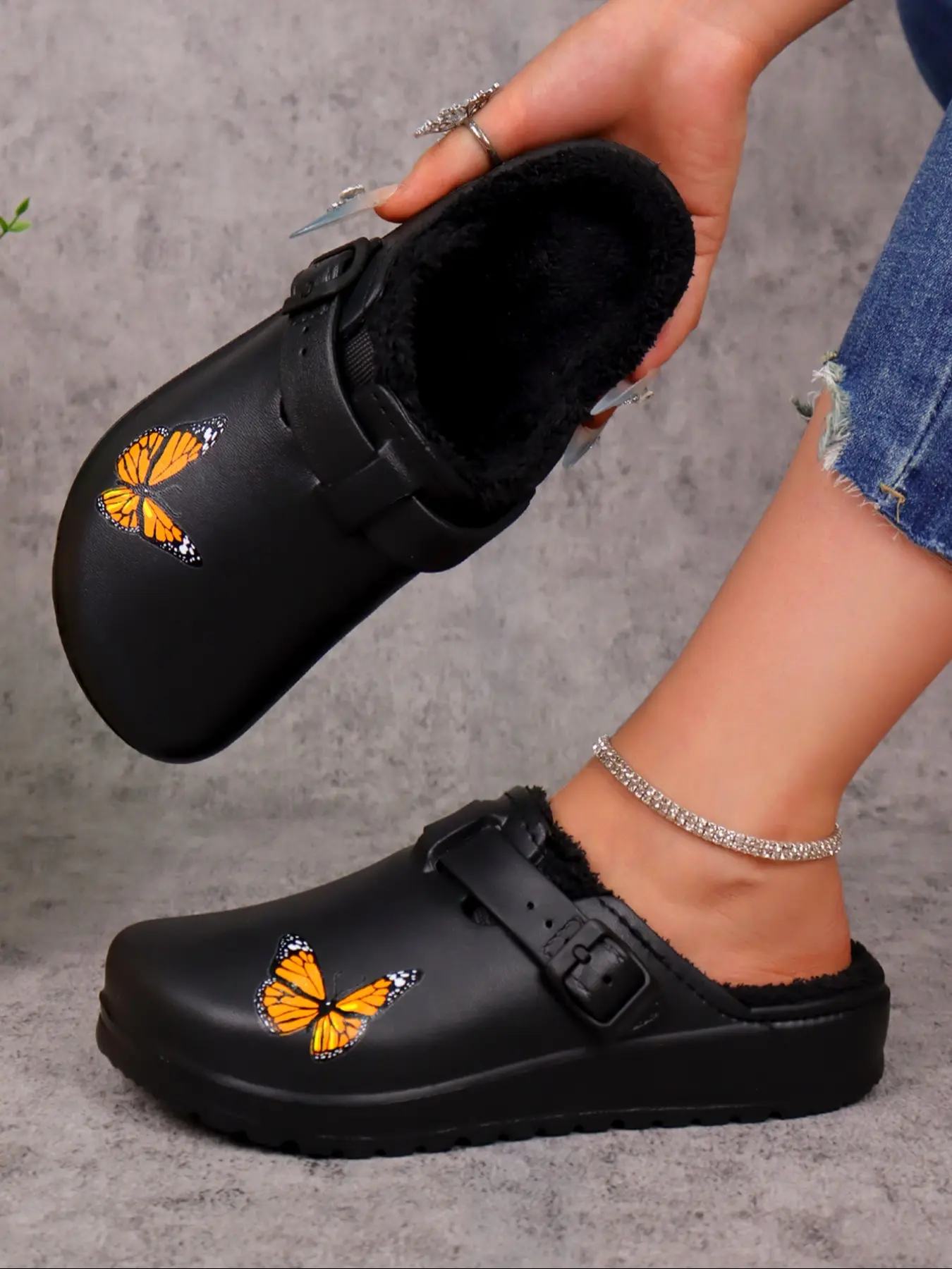 Women's Butterfly Pattern Slip On Slippers, Comfortable Eva Material, Winter Party Shoes, Medium Width, Ideal for Home & Office
