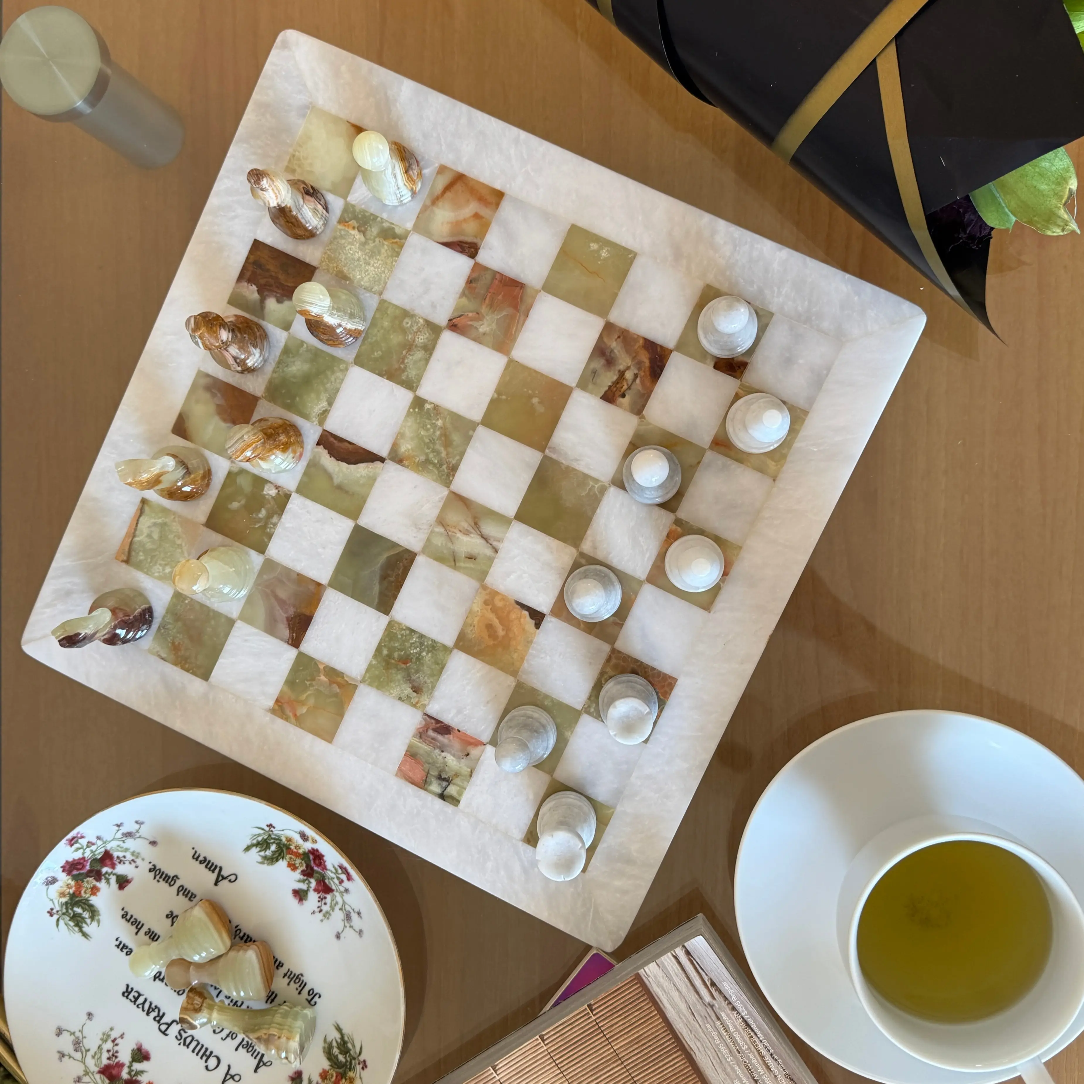 Onyx Chess Set - Elegant Green & White Onyx Pieces with Polished Board for Display and Play - Timeless Aesthetic & Unique Luxury Feel
