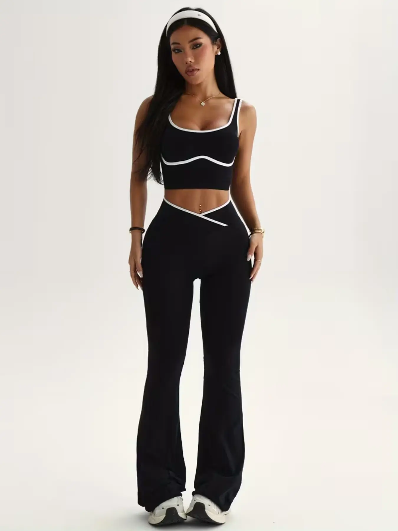 Women's Seamless Colorblock Tank Top and Bell-Bottom Pants Set with High-Waisted Butt-Lifting Design, Casual Athleisure Workout Yoga Outfit, Seamless Yoga Outfits, Seamless Workout Sets