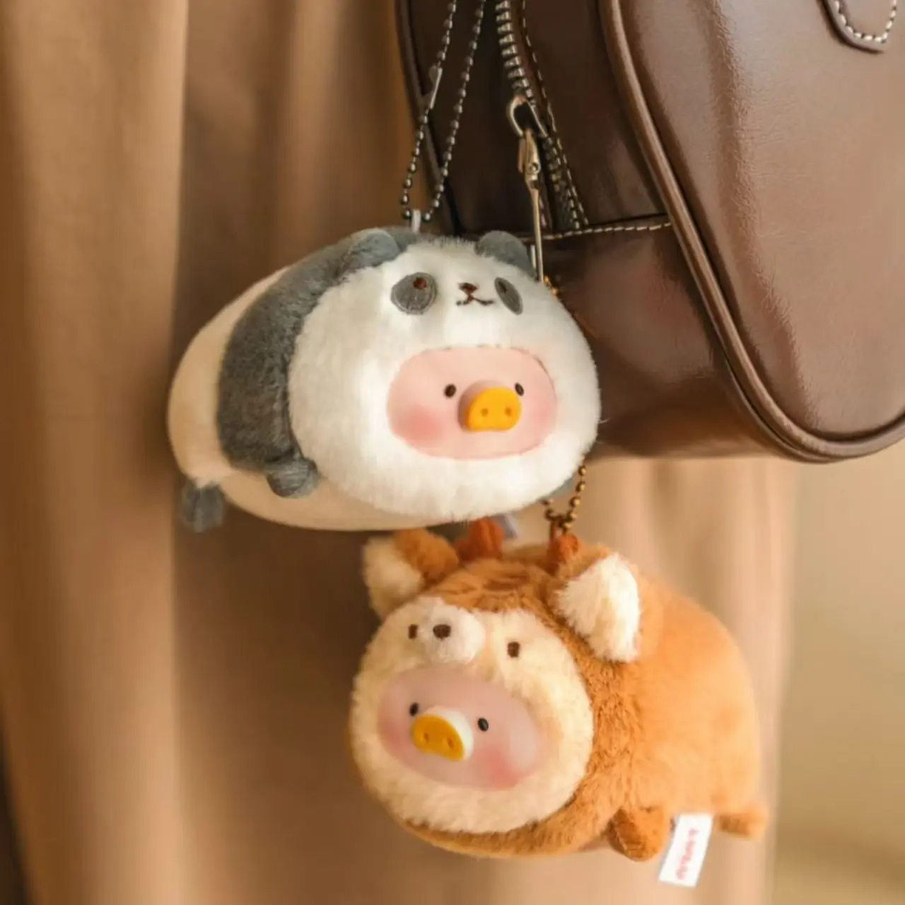 （03）LuLu the Piggy Animal Party Vol.2-Stick Together PVC Face Plush Keychain