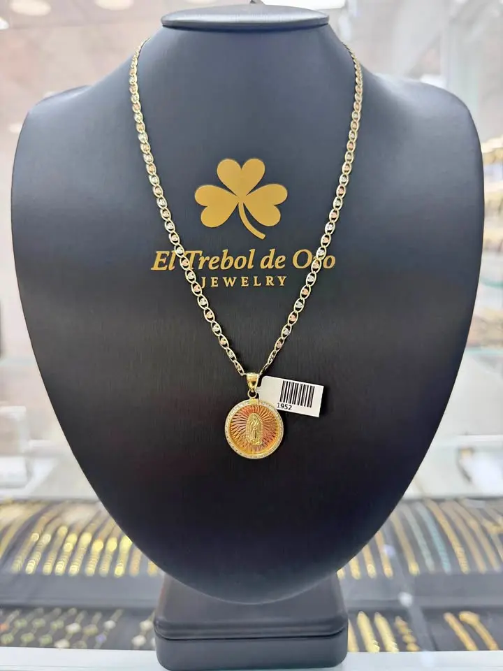 Cadena Valentino 3 Tonos, Oro 10k Con Dije de la Virgen de Guadalupe Size 20” 3.5mm