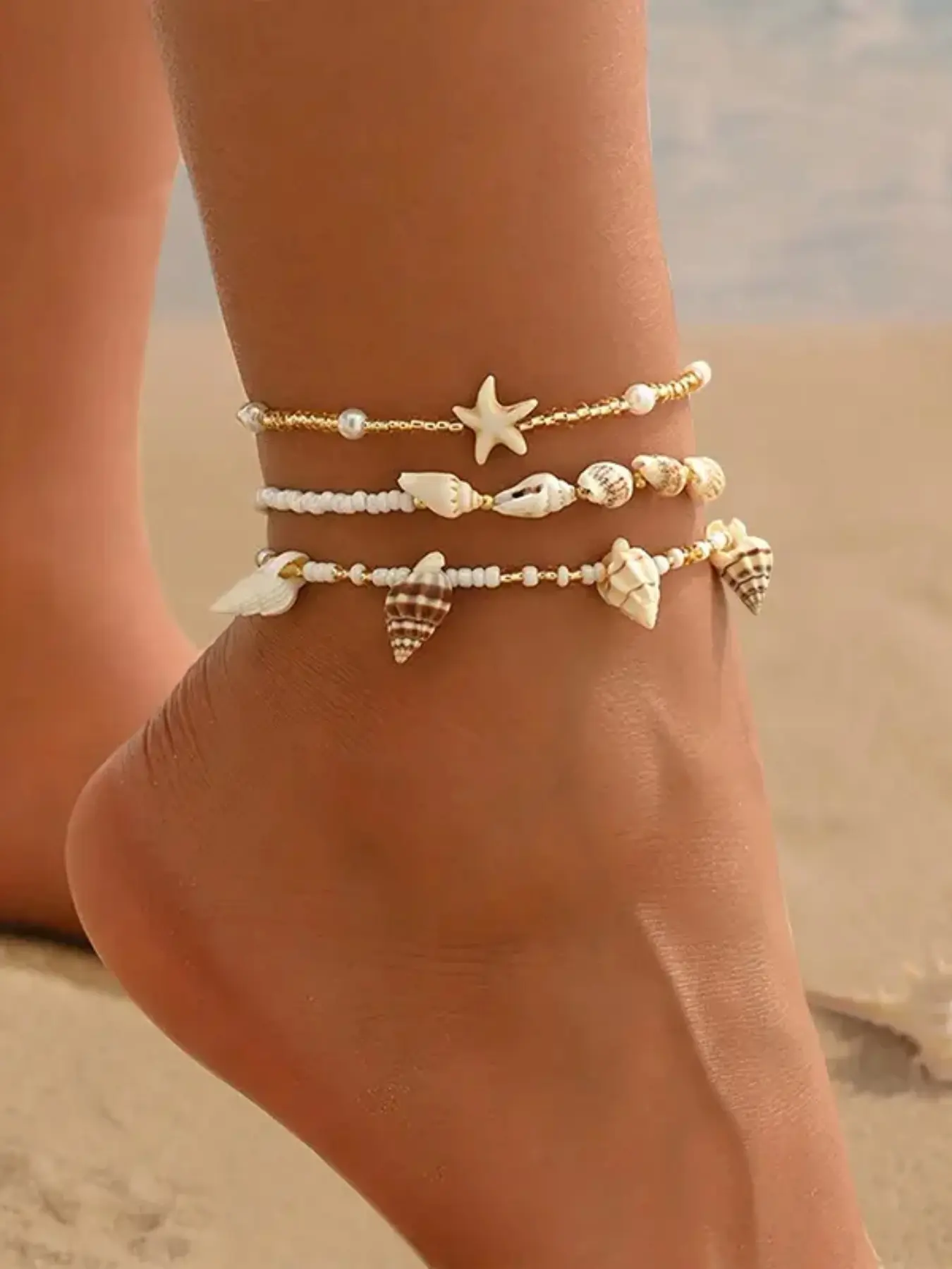 3pcs Bohemian Layered Anklet Jewelry Set for Women Golden-Tone Seashell&Starfish Charm Foot Jewelry Accessories Wearable Jewelry Ideal for Beach Hawaiian Vacations