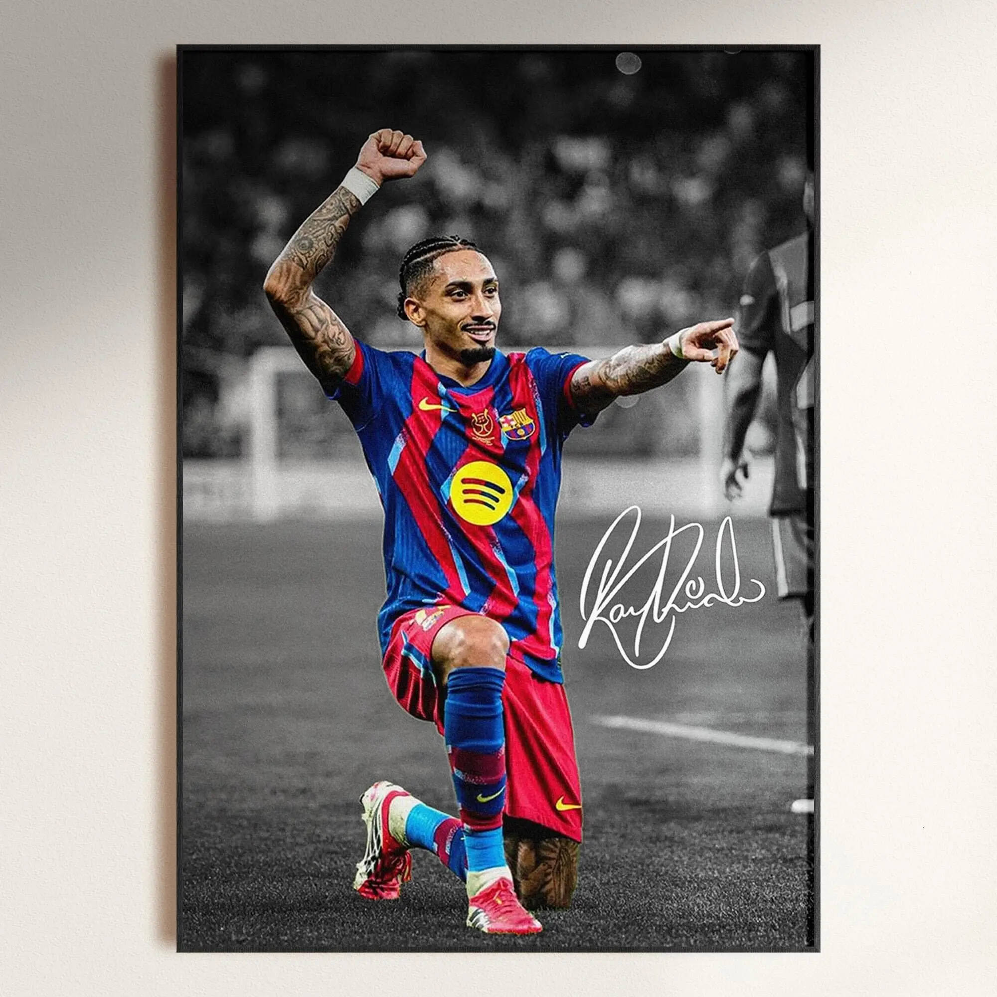 Raphinha Poster, Signed Football Poster, Barca Fan Gift( Unframed - Print Only )