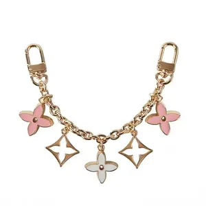 Black and White Pink Lucky Clover&Golden Ball&FoxPendant Bag Decorative Chain, Valentine's Day Gift,Mother's Day Gift Fashion Accessories Charm