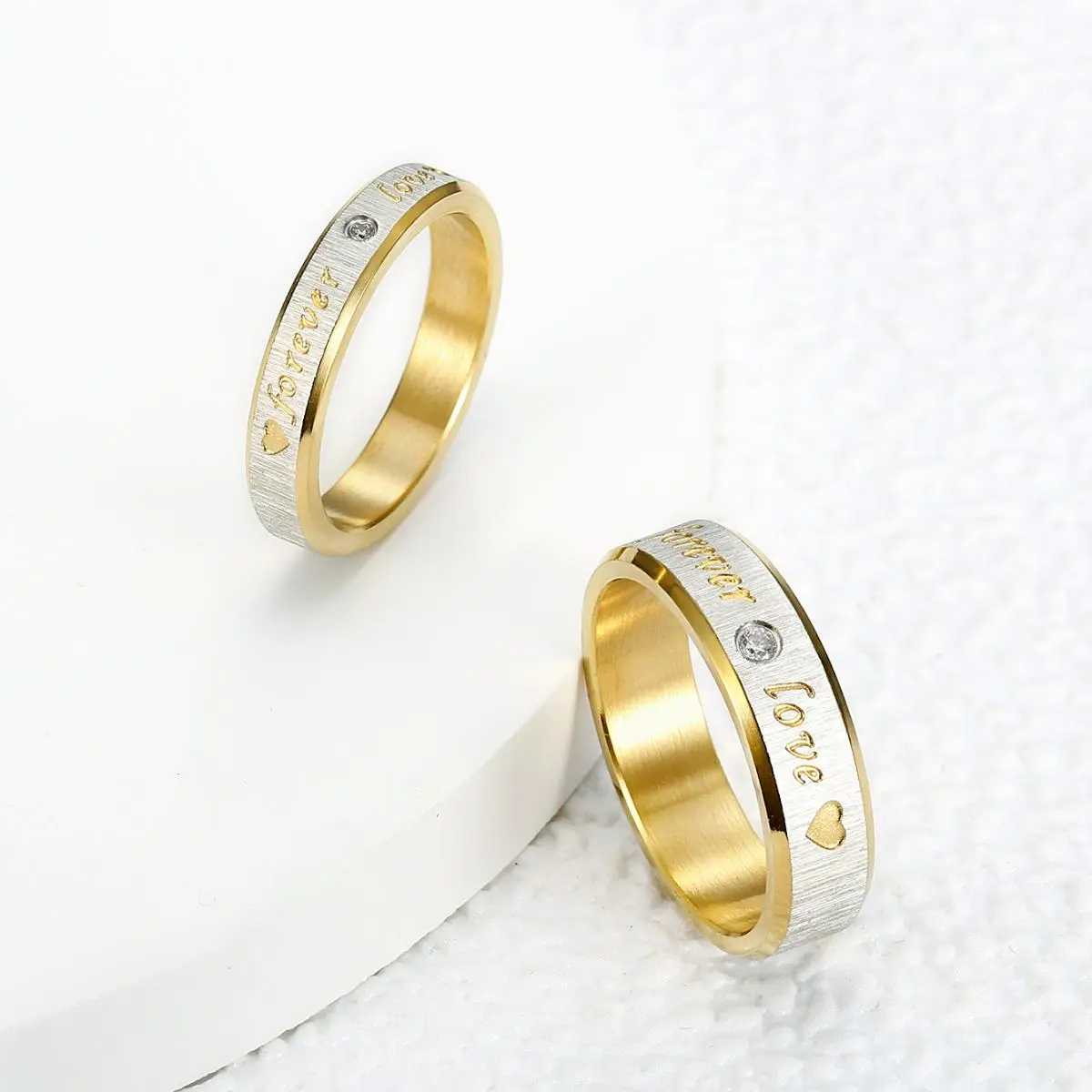Unisex Geometric Engraved Heart-Shaped English Letter Synthetic Zircon Ring, High-Quality Elegant Glittering Costume Jewelry, Heart Shaped Engagement Ring, Valentine's Day Gift, Casual Daily Wear Accessory, Elegant Glittering Ring