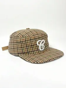 1pc Men's G Letter Embroidered Leopard Print Adjustable Snapback Hat, Stylish Hat, Street Hip Hop Cap, Warm Sun Protection Plaid Flat Brim Hat, Christmas Gift, Hats Snapback