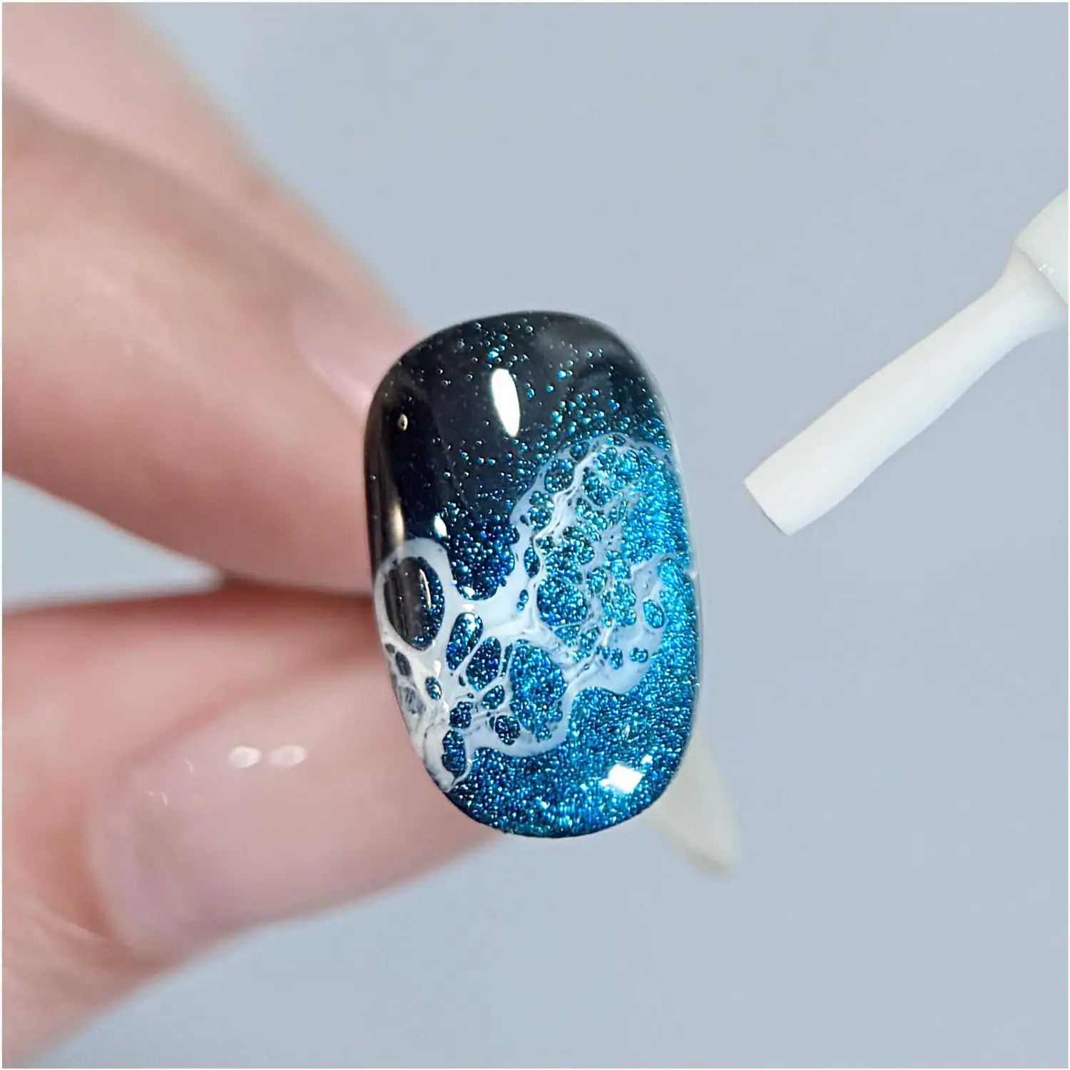 16ml White Blooming Wave Nail Gel, Effortless Spreading Effect for Realistic Ocean Wave Design, Use with Gel Polish for Nail Art DIY