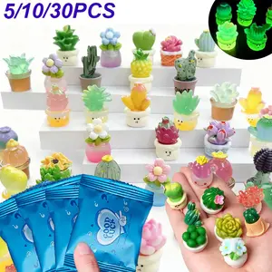Mini Glow-In-The-Dark Plant Pots, Dollhouse Decor, Fairy Garden Ornament, Enhance Tiny Gardens, Mini Plants, Miniature Plants, Party Gifts, Surprise Gift Idea
