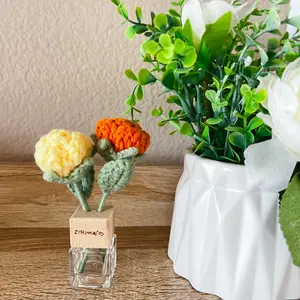 Crochet Rose Car Accessories Car Vent Clip Scent Diffuser Aromatherapy Interior Decor Yarn Crafted Gifts for Her