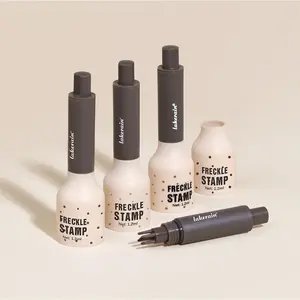 Realistic Freckle Stamp with 5 Claws, Quick Application Fake Freckles Pen, Creative Cosmetic Makeup Trend, Perfect for Photography, Picnics, Summer Dates