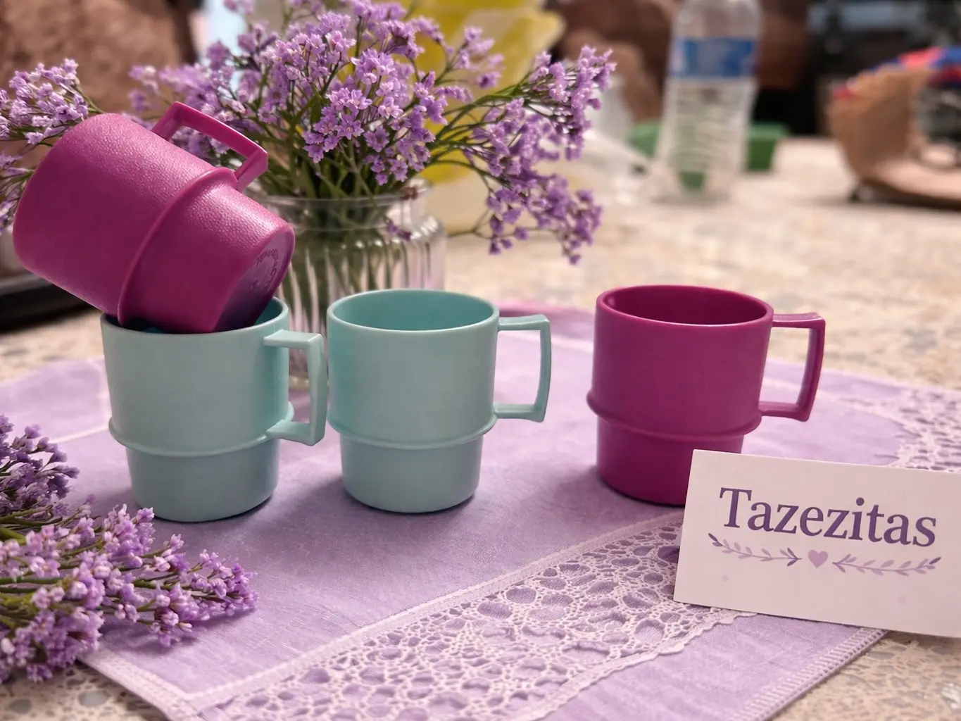 Set de 4 tazitas 2 ligh blue and 2 purple/ Set of four cups