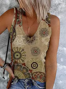 Bohemian Print Tank Top, V-Neck Sleeveless Women's T-Shirt, Comfortable Daily Wear, Floral Pattern, Fitted Style, Boho Fashion