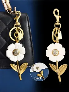 Three Color Flower Sparkly Bag Charm, Resin Keychain with Vintage Metal Leaf, Rhinestone Center Design, Elegant Accessory for Girls, Purse Accessories, Perfect Gift