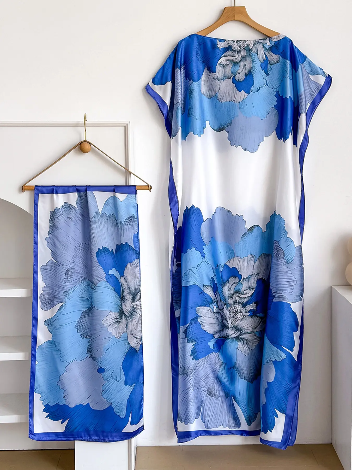 Elegant Long Robe Set with Multicolor Floral Print Smooth Shawl, Moomoo Dress + Headscarf Scarf Hairband for Women Summer Casual Boho Bohemian Beach Sun Protection Satin Silk Womenswear