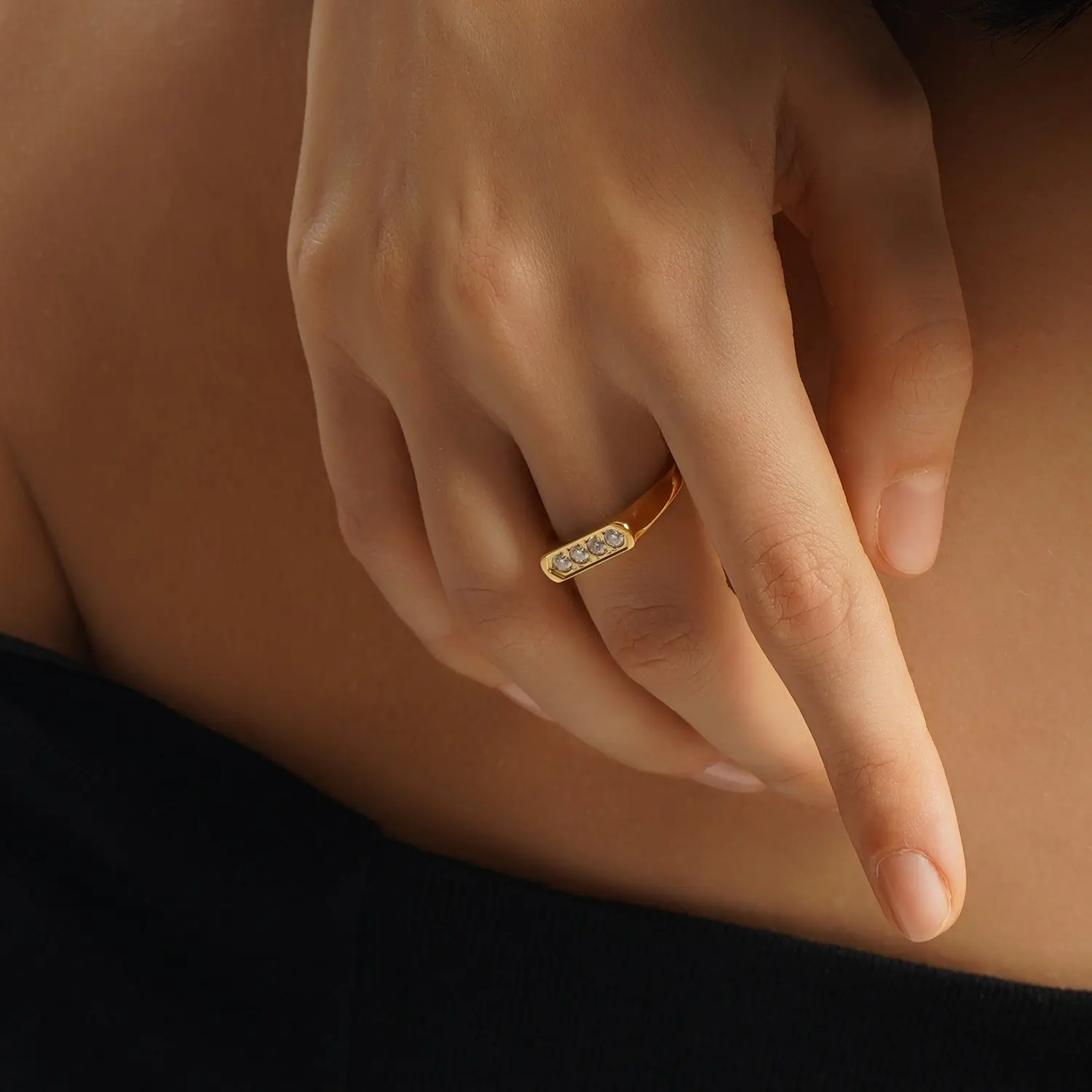 LG031 Eternal Band Ring
