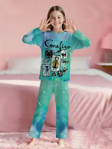 Coraline's Fantastic Adventure 2-piece girls' digital printed long-sleeve pajamas, Snug fit pajamas, with long sleep pants, made of flame-retardant fabric. This comfortable and soft pajama set is suitable for sleeping and home leisure