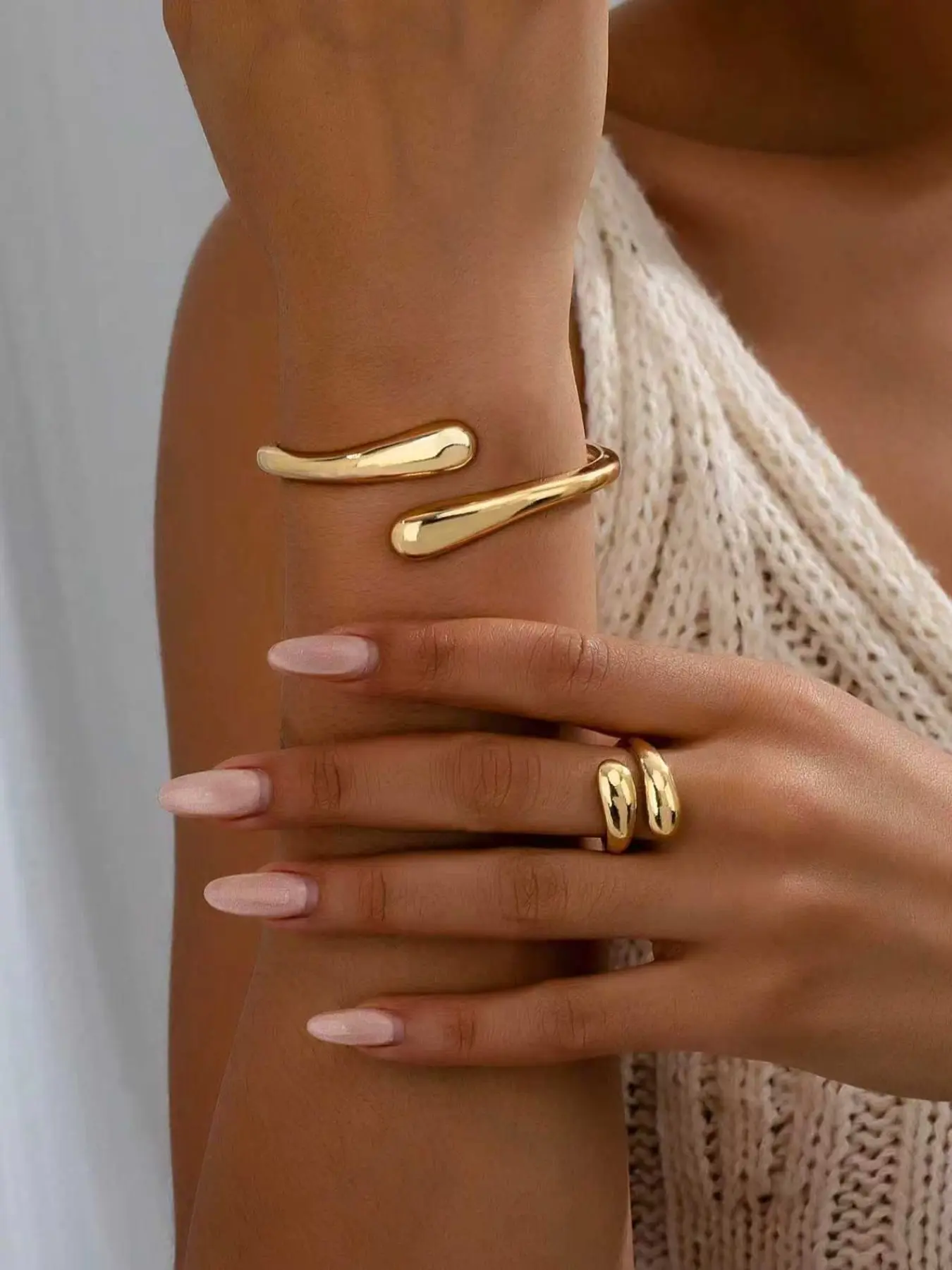 Elegant 2-Piece Set (bangle & Ring), Asymmetrical Teardrop Bangle, Vintage Geometric Ring, Chic and Sweet Style Jewelry, Bracelet Ring Set, Matching Jewelry Set, Trendy Jewelry Set, Fashionable Jewelry Set, Accessory Set
