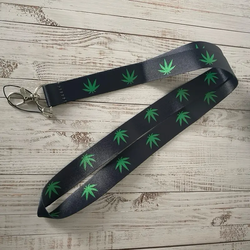 Green Leaf Lanyard for Keychains - Black Design with Leaf Pattern, Ideal for Keychains, Keyring Attachment summer style live keychains