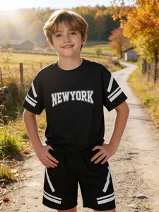 Boys' Two-Piece Set American Street Style Sports, Block Striped Decoration, Breathable Casual Wear Striped Sets Shorts