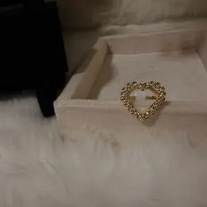 Rollie Heart Luxe Ring, Stylish Statement Jewelry for Daily Wear