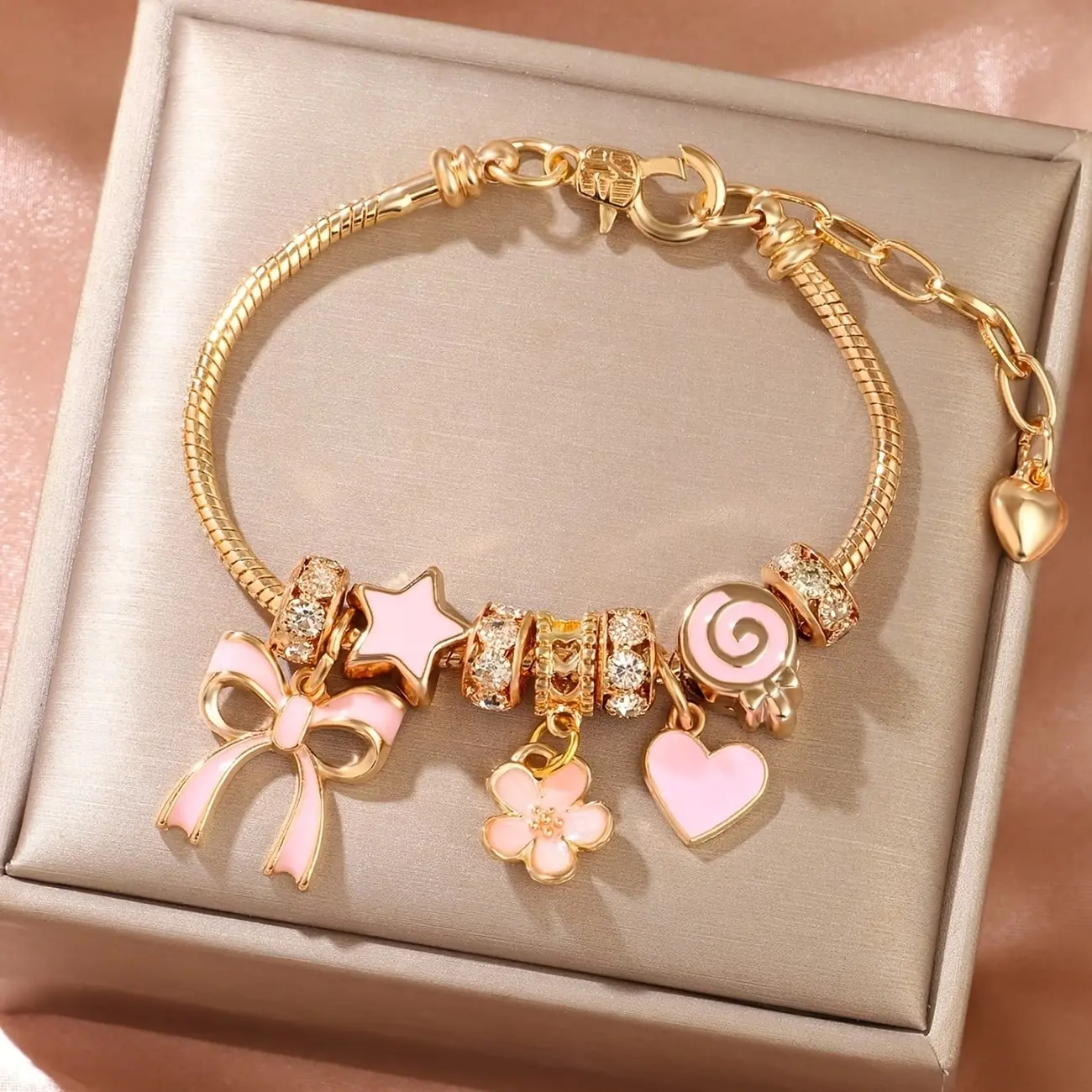 Pink Bow Charm Bracelet for Women, 18K Gold Plated Cute Dangle Beaded Bracelet with Star Heart Lollipop Charms, Sweet Y2K Jewelry for Teen Girls, Gift for Her