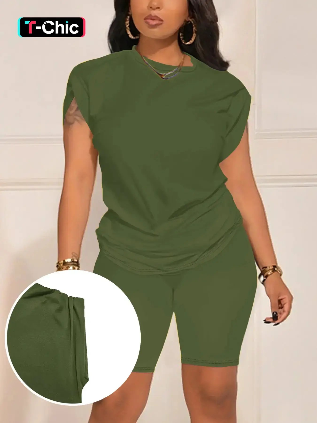 Women's Round Neck Short Sleeve T-Shirt and Shorts Set, Casual Plain Lightweight Breathable Outfit for Hot Weather, Stylish and Comfortable Summer Wear