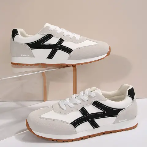 Women Fashion Sneakers With Faux Suede Patchwork & Contrast Color Lacing, Suitable For Spring, Autumn & All Seasons
